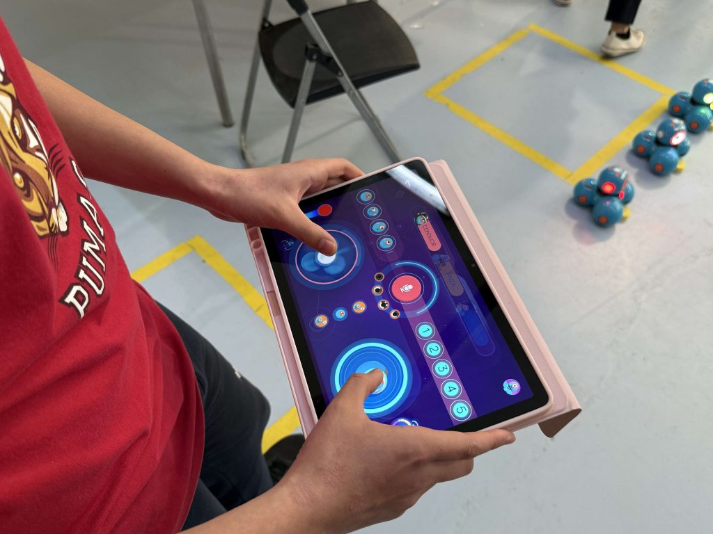 Thomas Jefferson STEM School celebra STEM Week con olimpiadas y feria de proyectos científicos