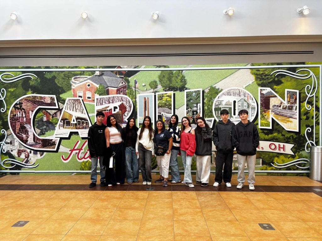 Estudiantes del Thomas Jefferson STEM School en su gira de estudios por EE.UU